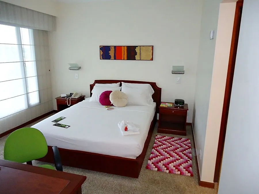Nh Cali Royal Hotel