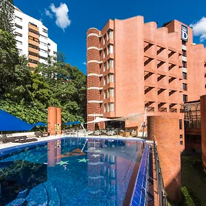 Dann Carlton Belfort 5* Medellín